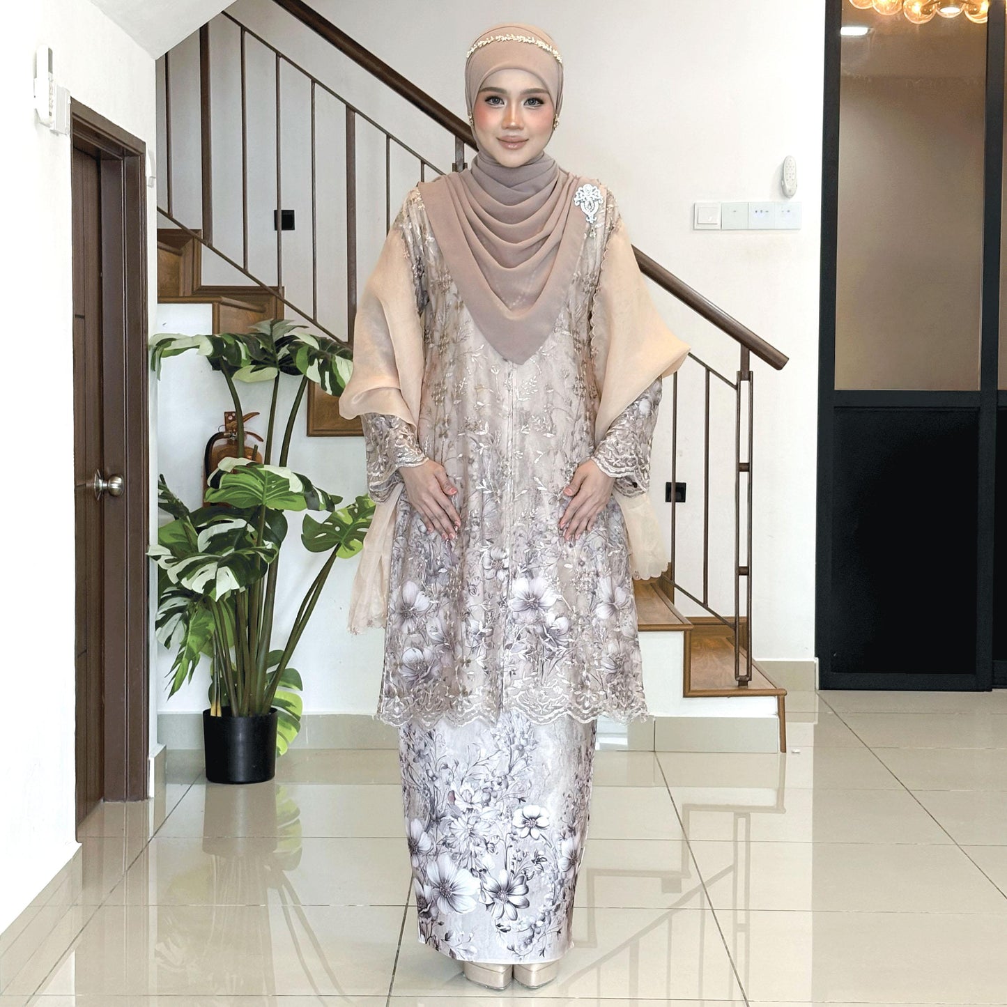 Umaira Kurung