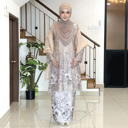 Umaira Kurung