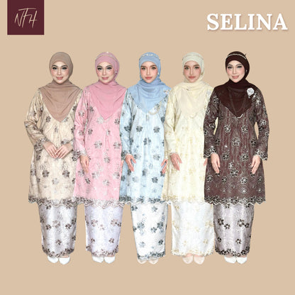 Selina Kurung
