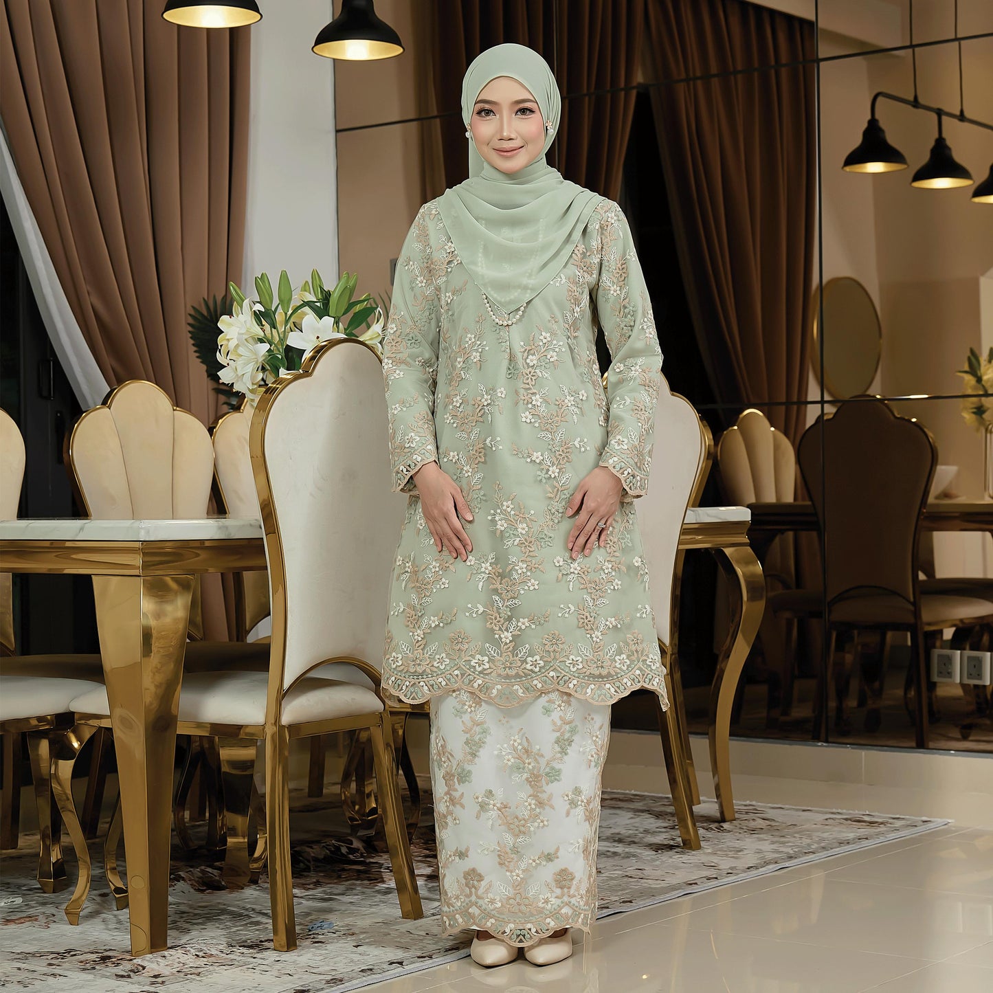 Ophelia Kurung
