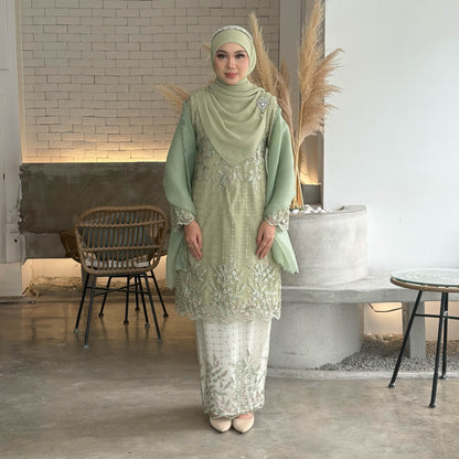 Sherry Kurung