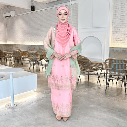 Lumiera Kurung