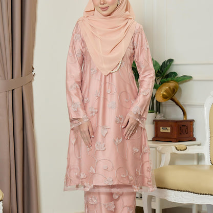 Dareesa Kurung