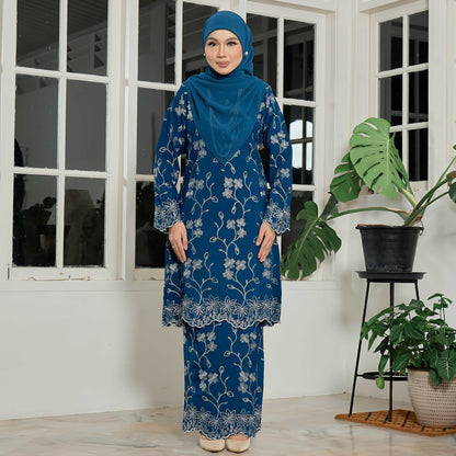 Elviera Kurung