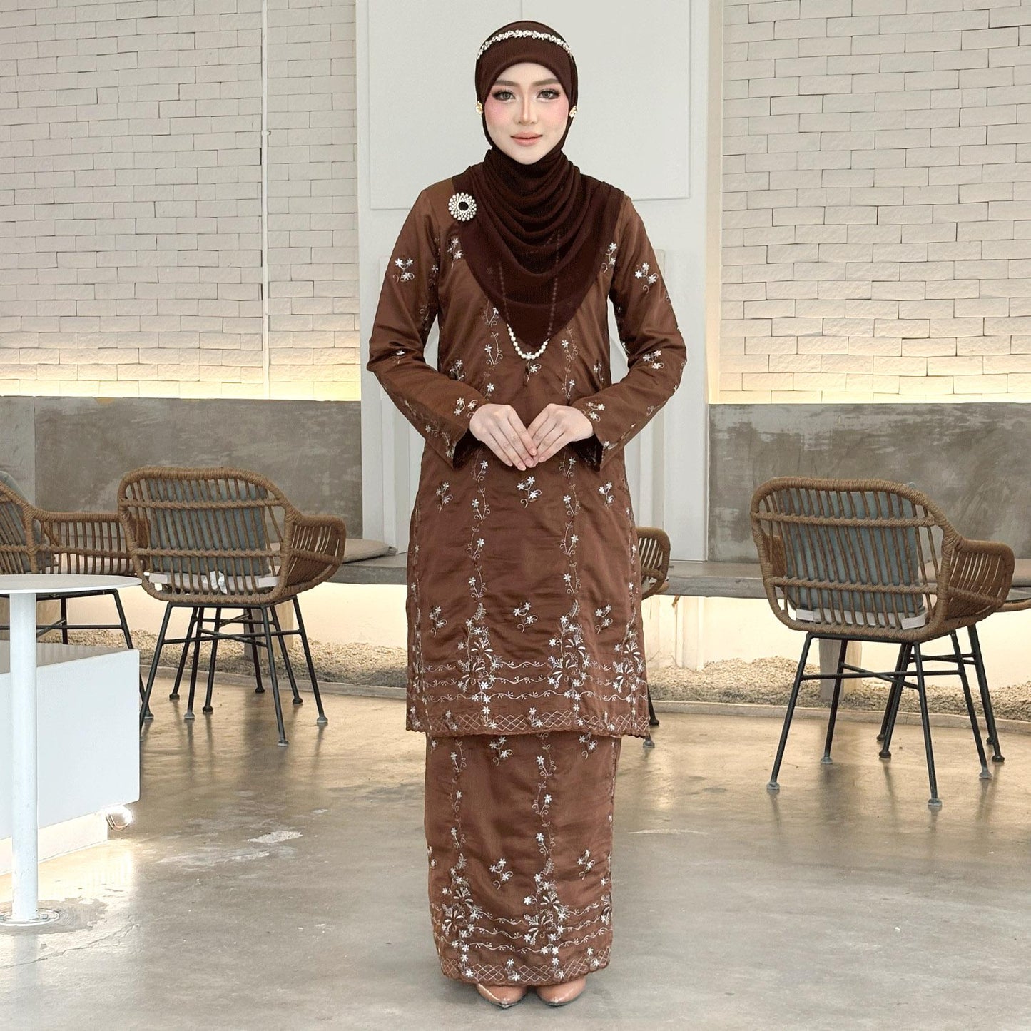 Sandra Kurung
