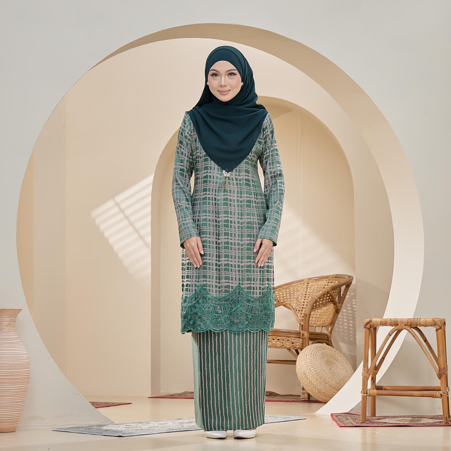Farabelle Kurung