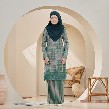 Farabelle Kurung