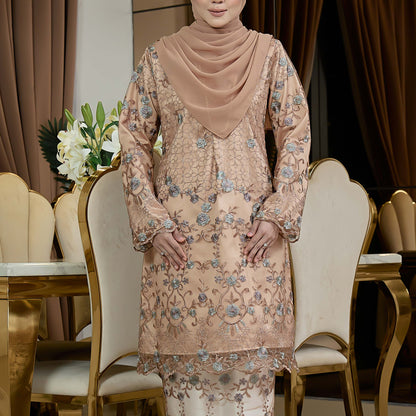 Safia Kurung
