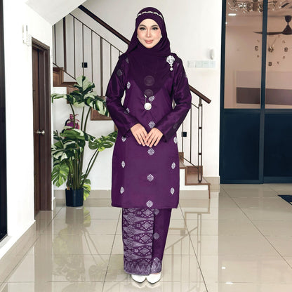 Melati Kurung