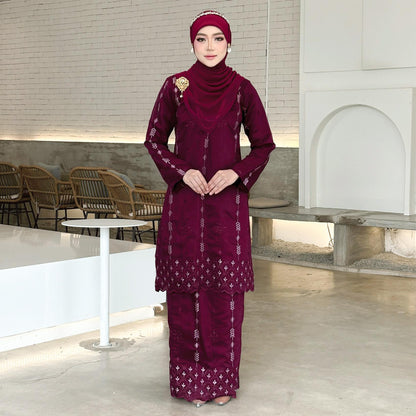 Juliya Kurung