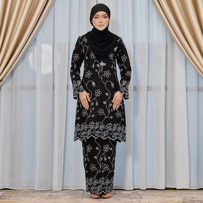 Evonna Kurung