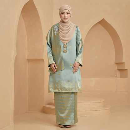 Puteri Lela Kurung