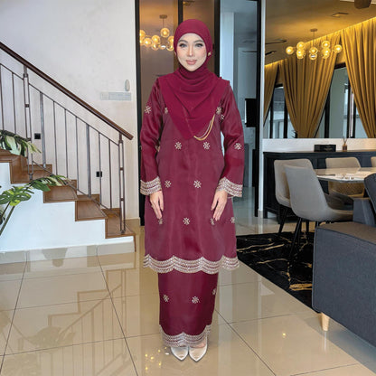 Tessa Kurung