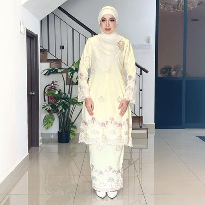 Ferra Kurung