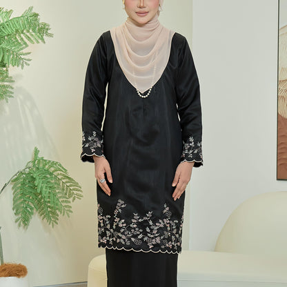 Afya Kurung