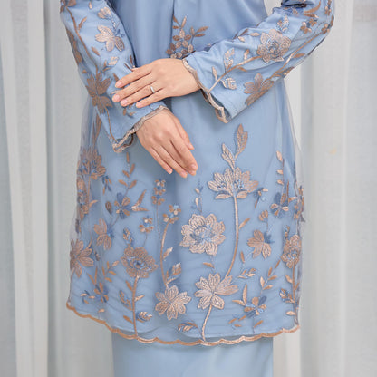 Meara Kurung