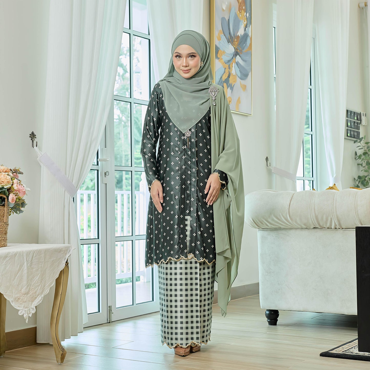 Herlyna Kebaya