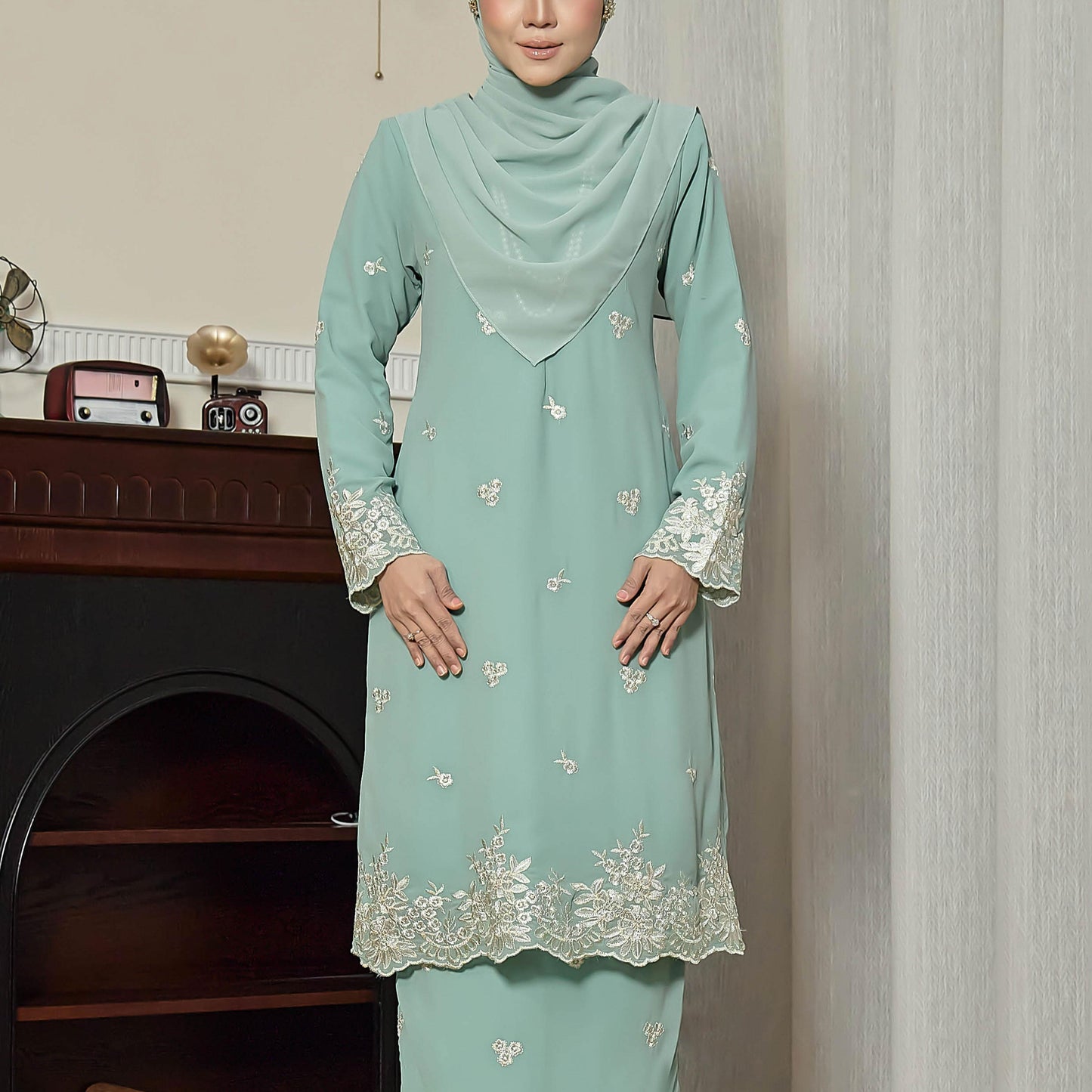Syakiera Kurung