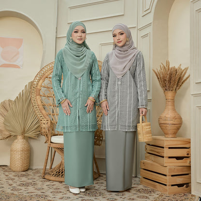 Maryam Kurung