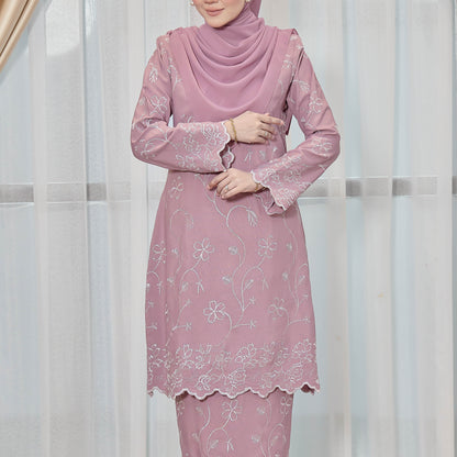 Evonna Kurung