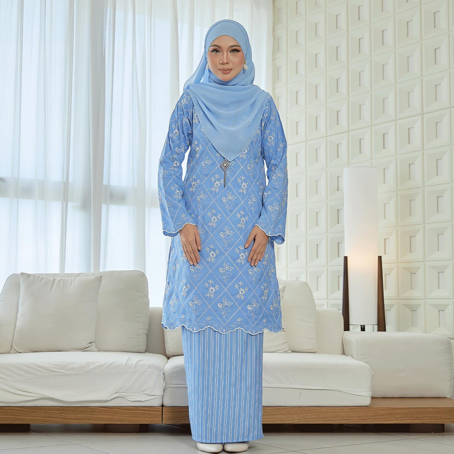 Valessa Kurung