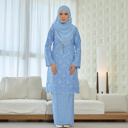Valessa Kurung