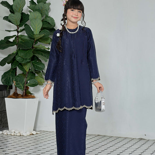 Yunara Kids Kurung