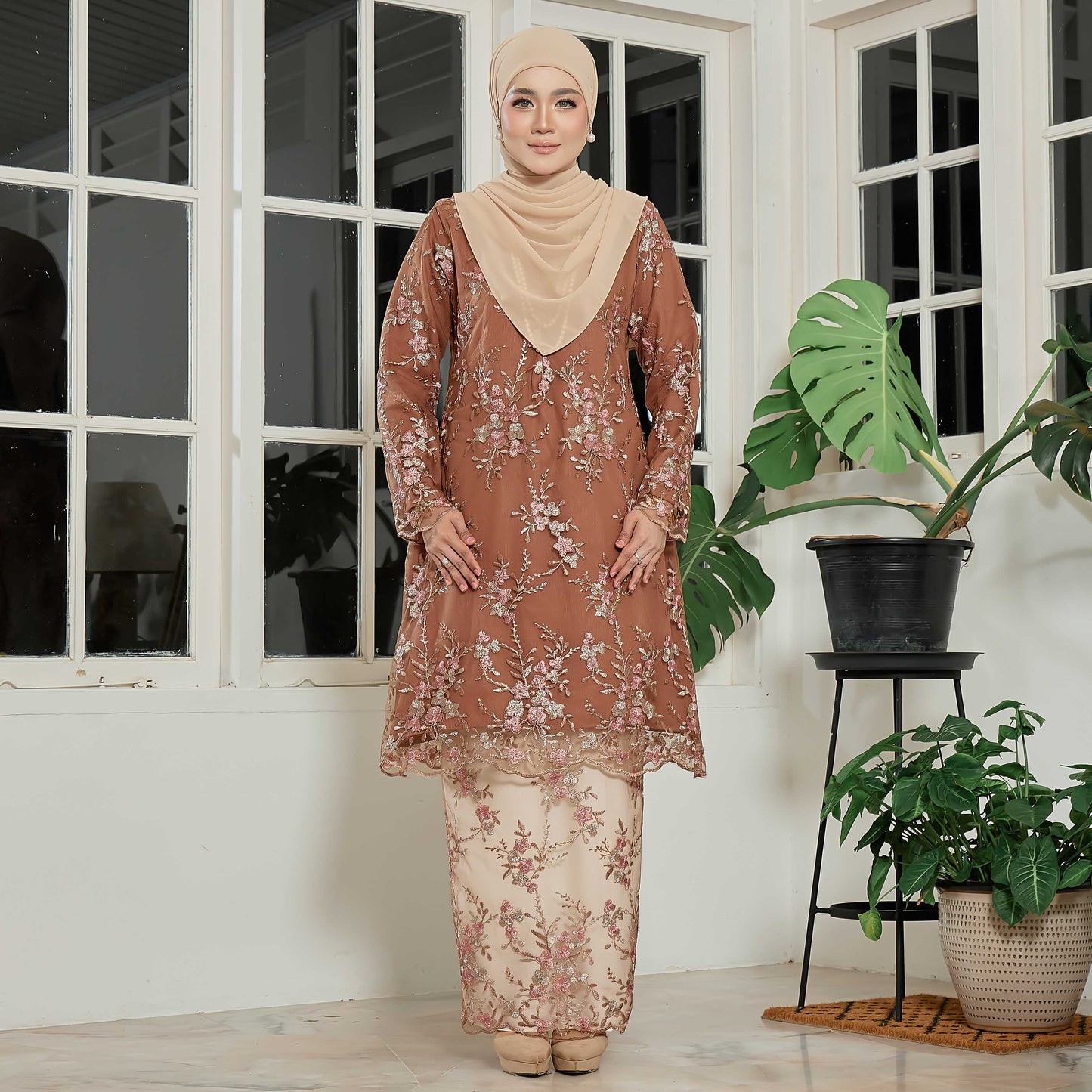 Kiara Kurung