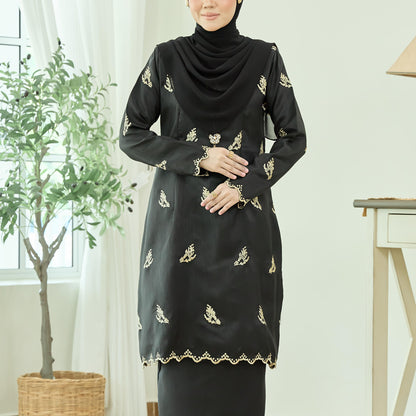 Nulisa Kurung
