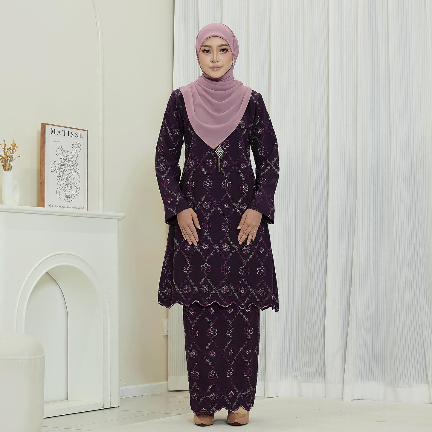 Adeyya Kurung