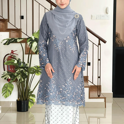 Deluna Kurung
