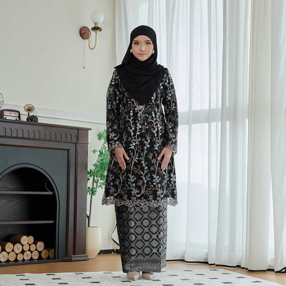 Aurissa Kurung