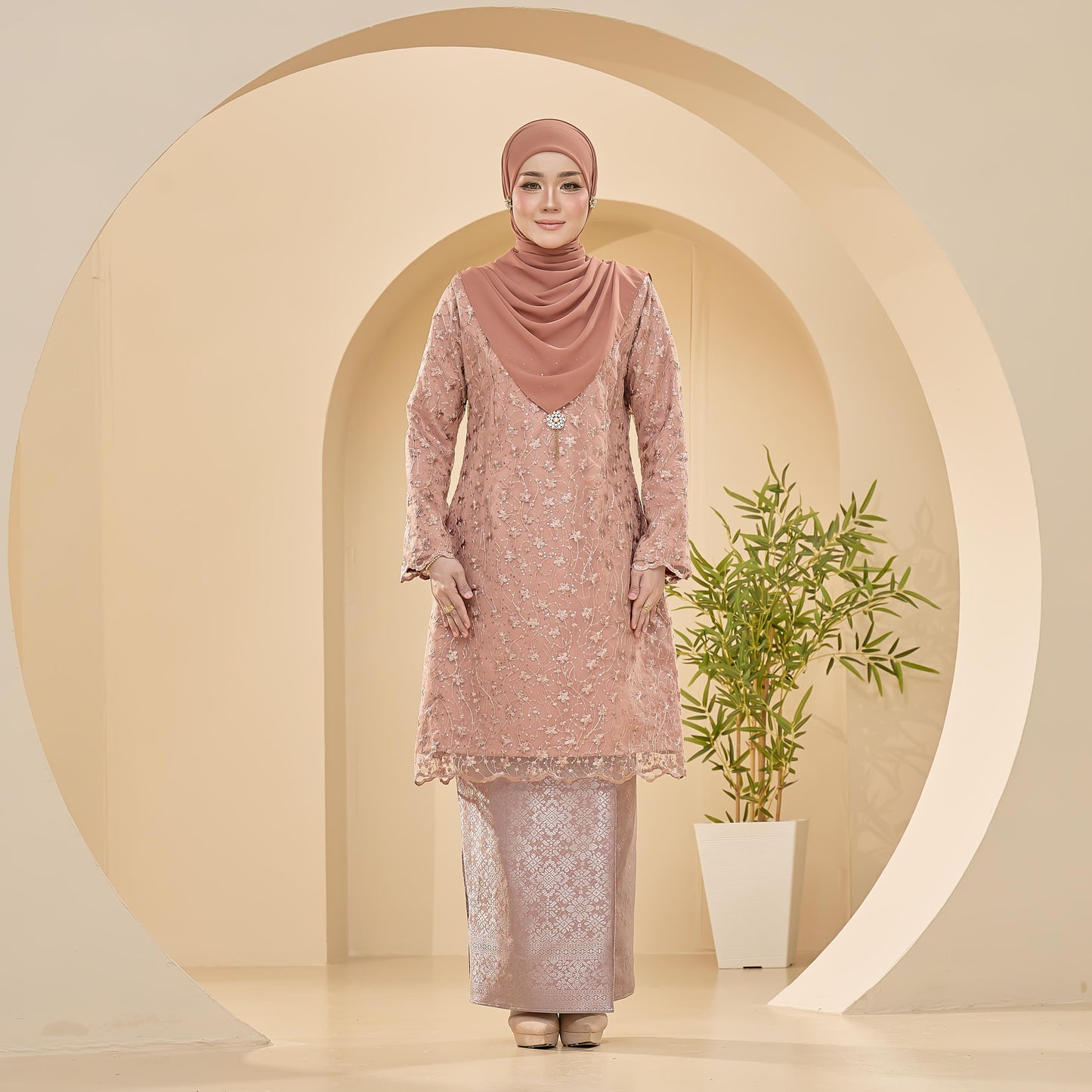 Bellerose Kurung