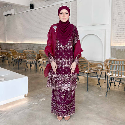 Estila Kurung