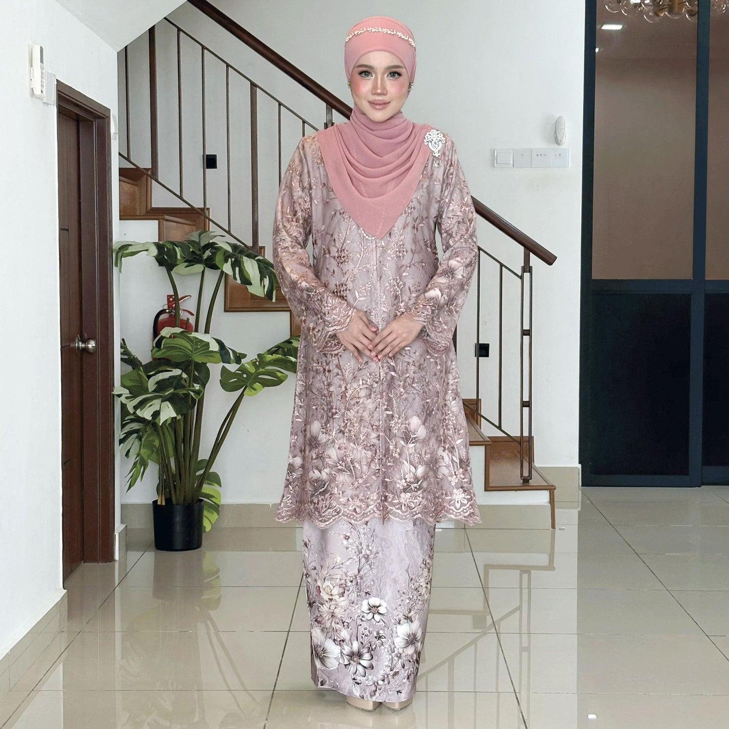Umaira Kurung