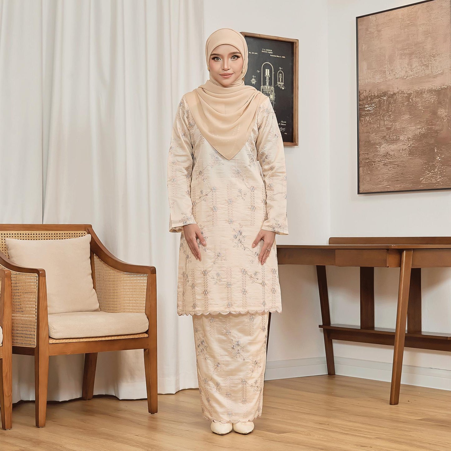 Rozelle Kurung