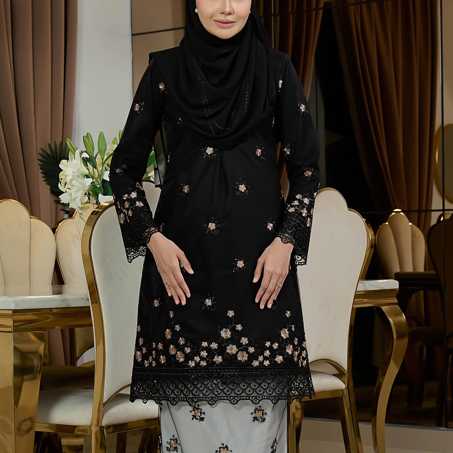 Zarelle Kurung