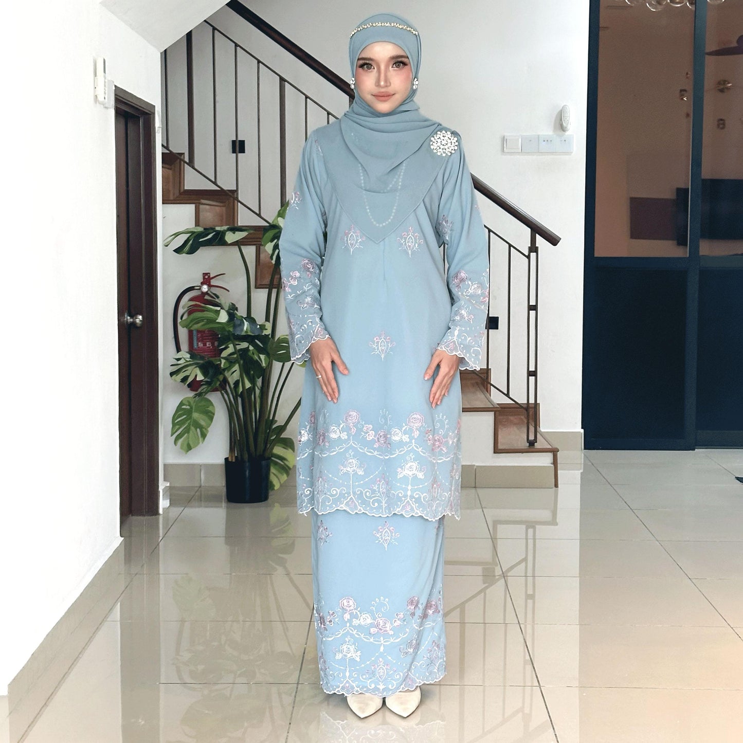 Ferra Kurung