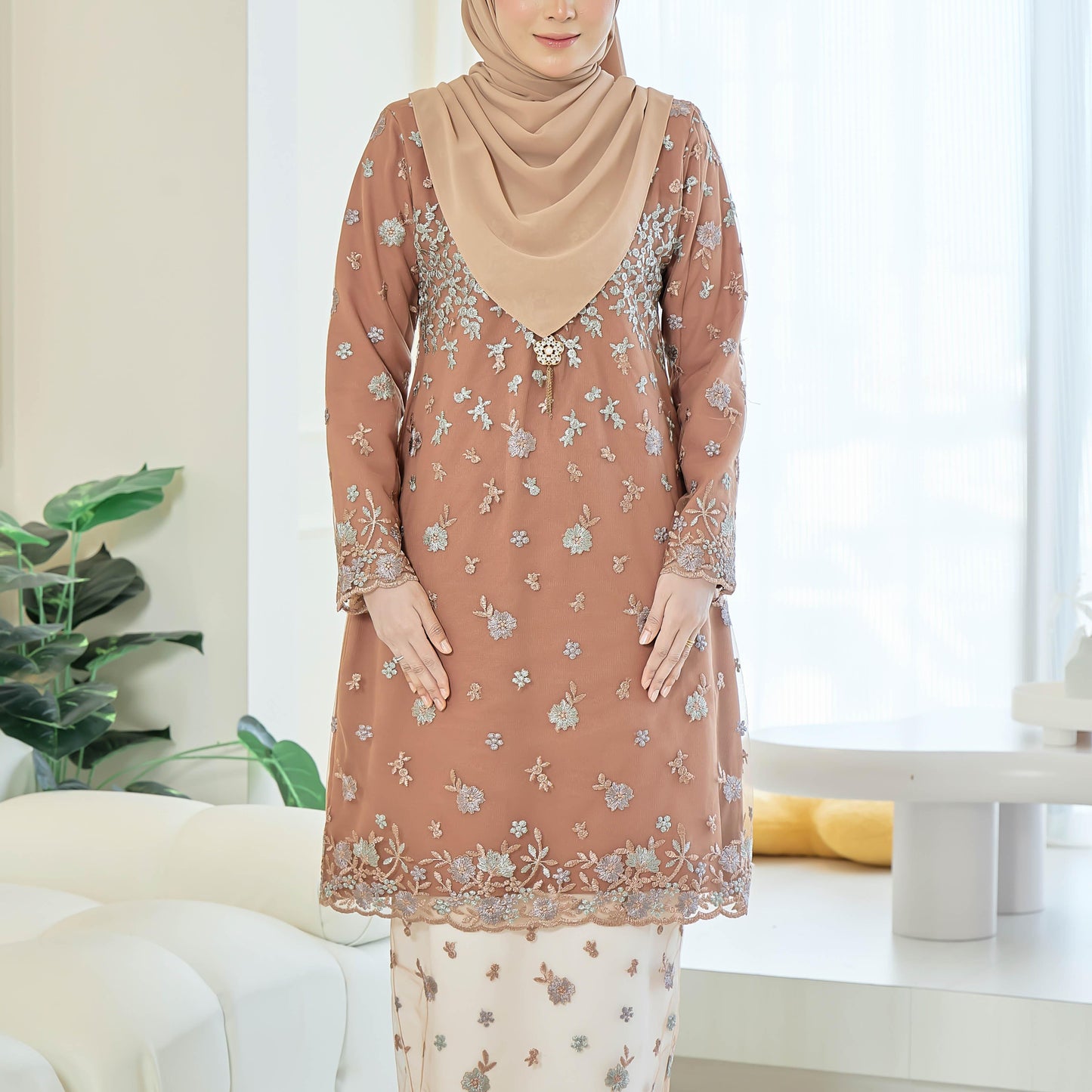 Aurabelle Kurung