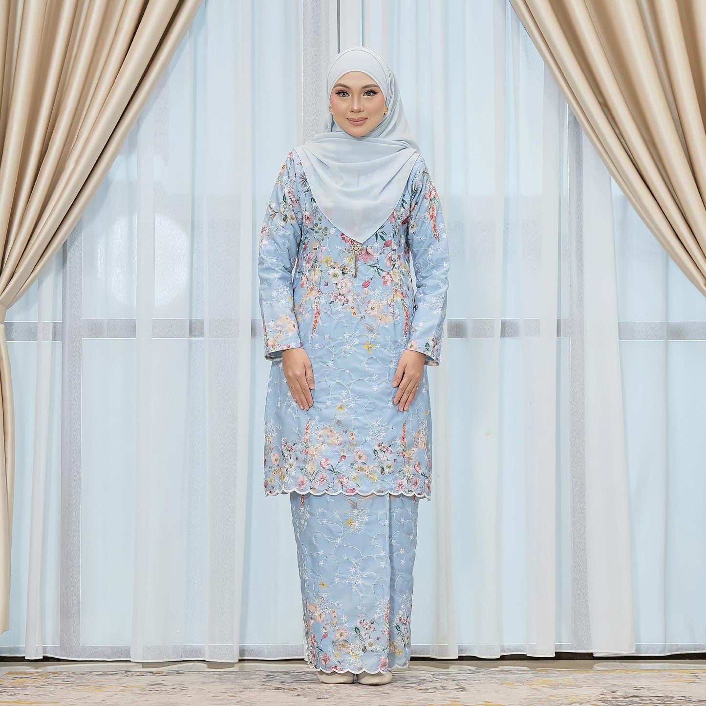 Nalisya Kurung