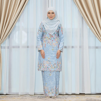 Nalisya Kurung