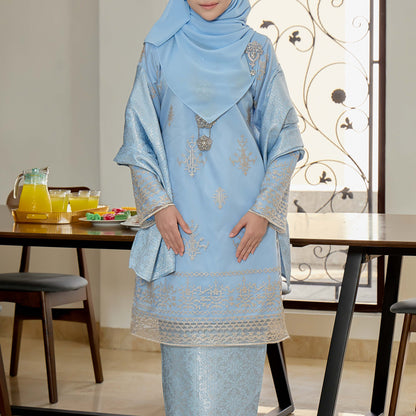 Seri Kejora Kurung