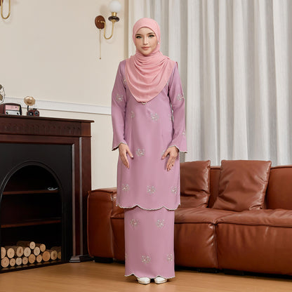 Claura Kurung