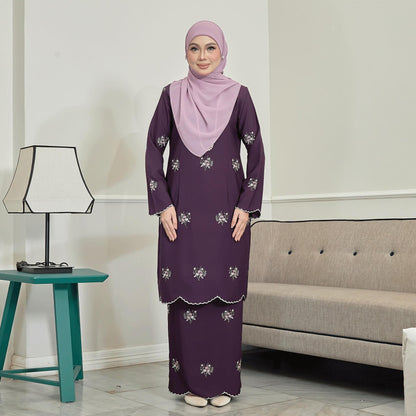 Vionelle Kurung