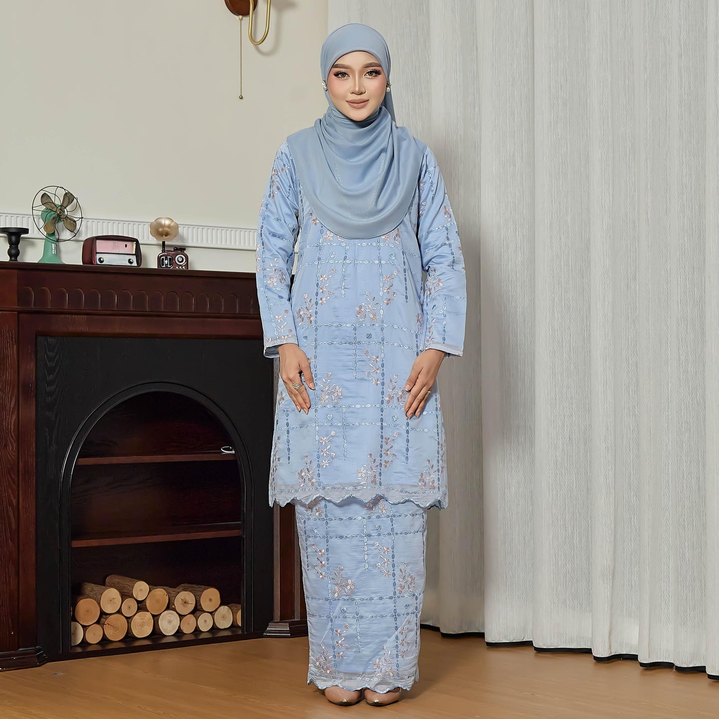 Velora Kurung