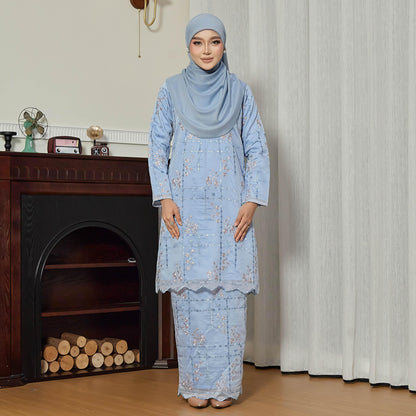 Velora Kurung