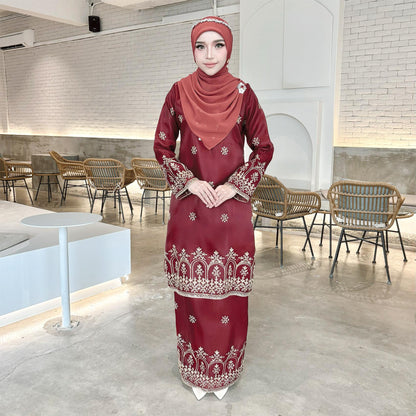 Lumiera Kurung