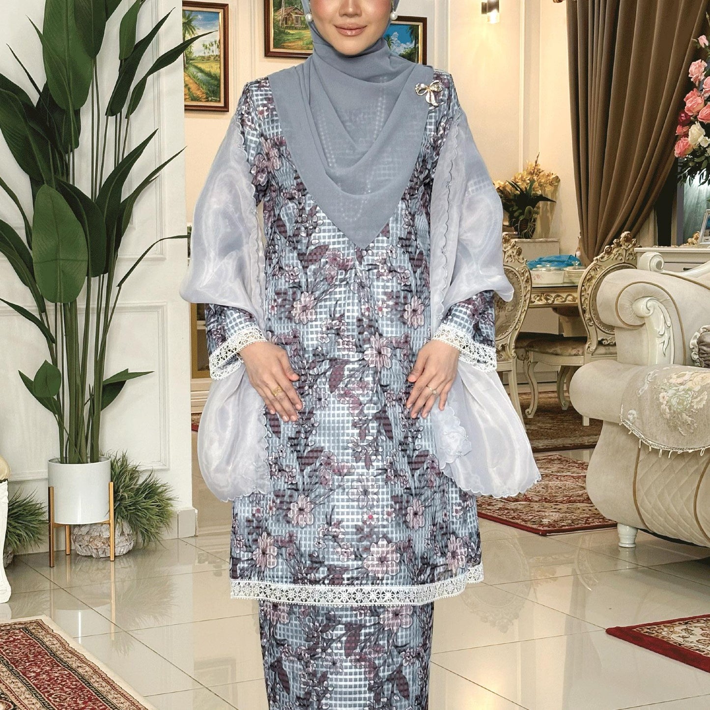 Sonya Kurung