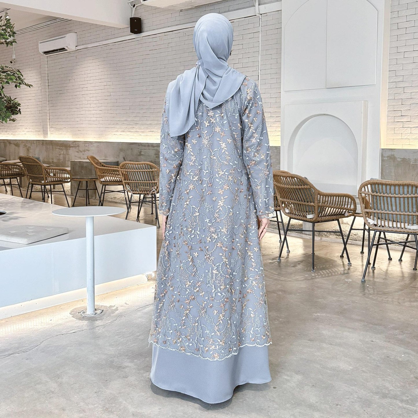 Noura Abaya