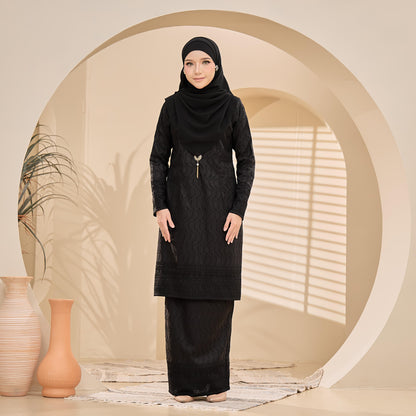 Senorita Kurung